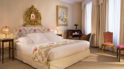 LE NEGRESCO - CHAMBRES & SUITES