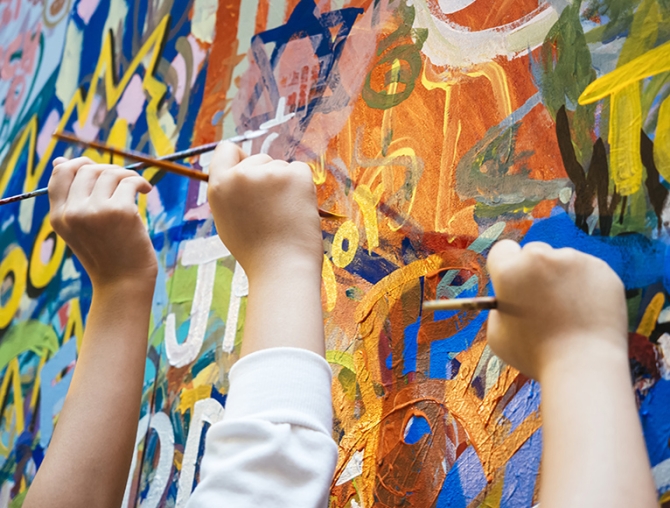 ART WORKSHOPS FOR 4 TO 10 YEAR-OLDS